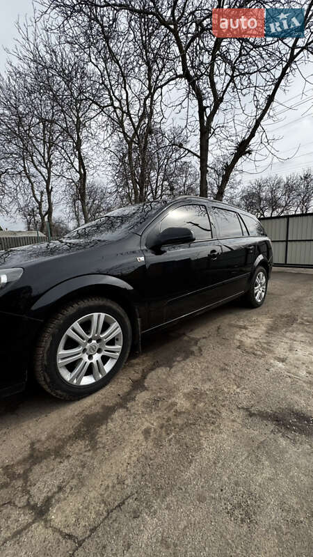 Універсал Opel Astra 2006 в В’язівоку