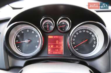Седан Opel Astra 2017 в 