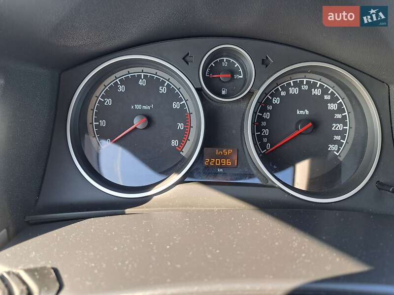 Хетчбек Opel Astra 2007 в Полтаві