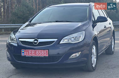 Универсал Opel Astra 2011 в Ковеле