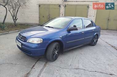 Седан Opel Astra 2007 в Нетішині