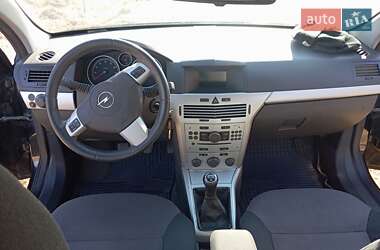 Универсал Opel Astra 2009 в 