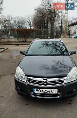 Универсал Opel Astra 2009 в Тернополе