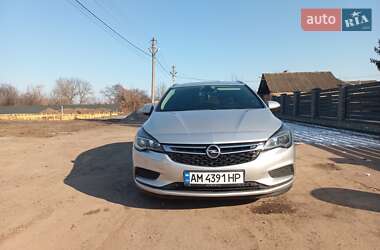 Універсал Opel Astra 2018 в Бердичеві