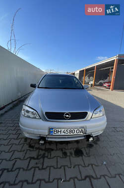 Седан Opel Astra 2006 в Одесі