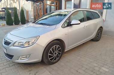 Универсал Opel Astra 2011 в Хмельницком