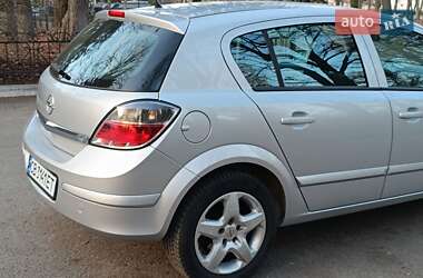 Хетчбек Opel Astra 2007 в Києві