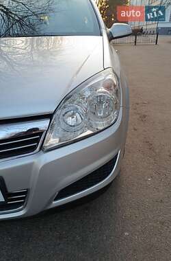 Хетчбек Opel Astra 2007 в Києві