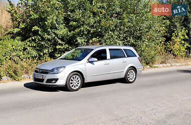 Універсал Opel Astra 2006 в Харкові