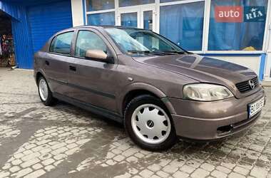 Седан Opel Astra 1998 в Кременці