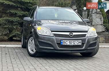 Универсал Opel Astra 2009 в Дрогобыче