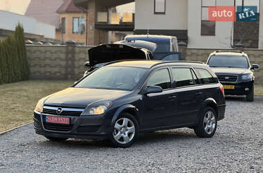 Универсал Opel Astra 2006 в Луцке