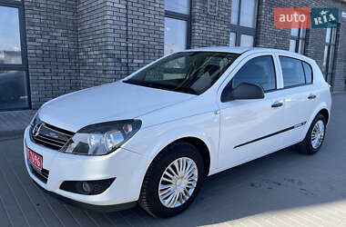 Хетчбек Opel Astra 2009 в Житомирі