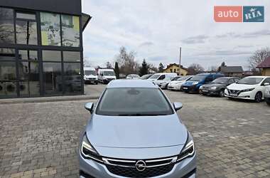 Универсал Opel Astra 2016 в 