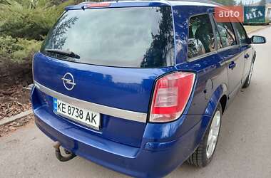Универсал Opel Astra 2007 в 