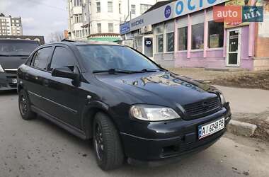 Хэтчбек Opel Astra 1998 в 