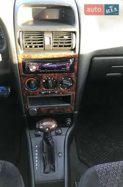Хэтчбек Opel Astra 1998 в 