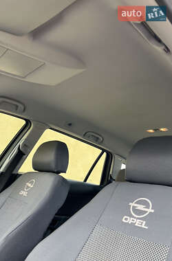 Универсал Opel Astra 2008 в 