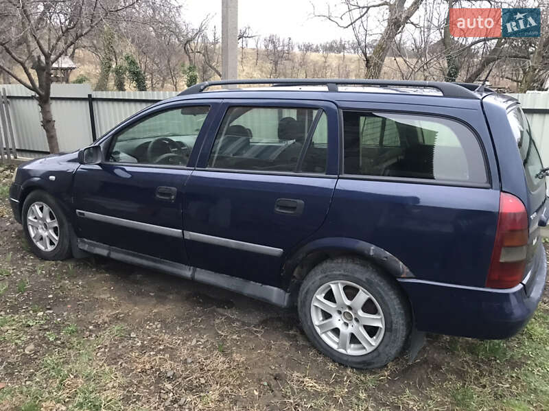 Универсал Opel Astra 1999 в Черновцах