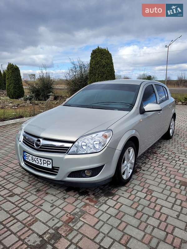 Opel Astra 2009