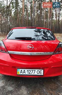 Хэтчбек Opel Astra 2006 в Киеве