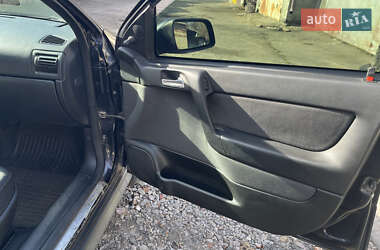 Седан Opel Astra 2003 в 