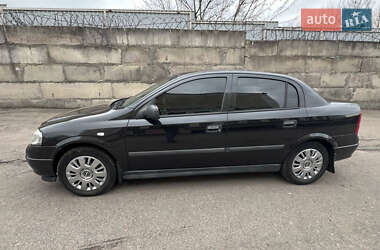 Седан Opel Astra 2007 в 