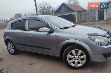 Хэтчбек Opel Astra 2005 в Козельце
