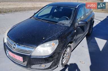 Хетчбек Opel Astra 2007 в Радехові