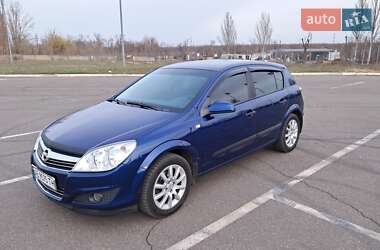 Хэтчбек Opel Astra 2008 в Кривом Роге