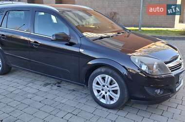Универсал Opel Astra 2009 в 