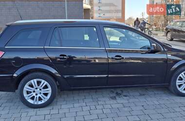 Универсал Opel Astra 2009 в 