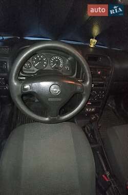 Седан Opel Astra 2008 в 