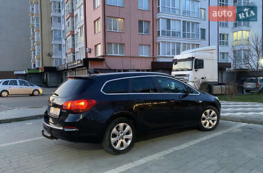 Универсал Opel Astra 2014 в 