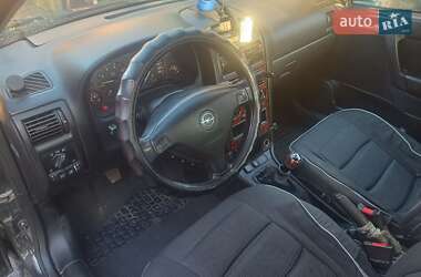 Седан Opel Astra 2000 в 