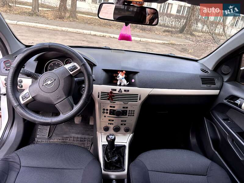 Універсал Opel Astra 2008 в Коростені