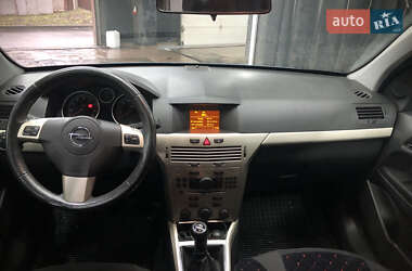 Універсал Opel Astra 2007 в 