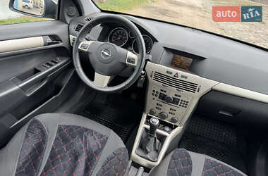 Універсал Opel Astra 2007 в 