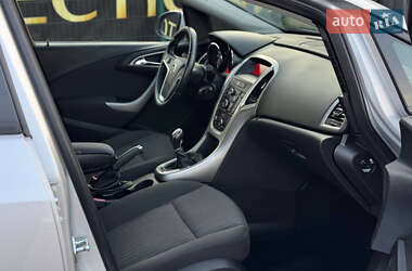 Универсал Opel Astra 2010 в 
