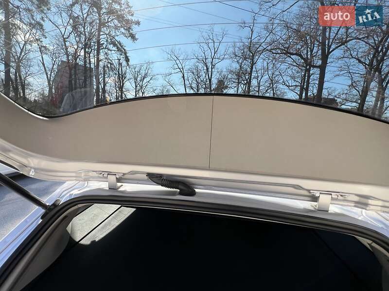 Універсал Opel Astra 2015 в Ірпені