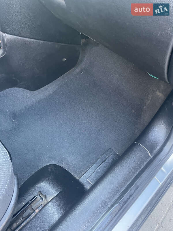 Седан Opel Astra 2005 в Новомосковську