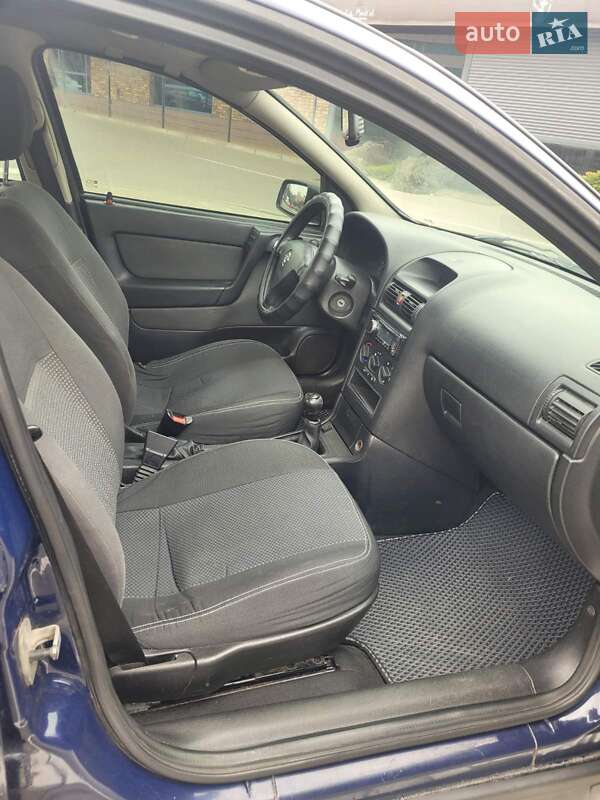 Седан Opel Astra 2007 в Киеве