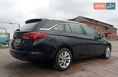 Універсал Opel Astra 2017 в 