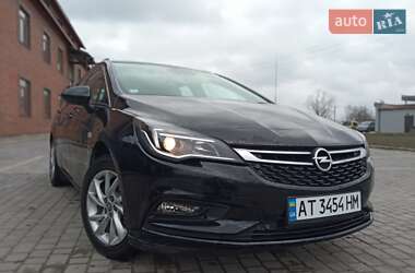 Універсал Opel Astra 2017 в 