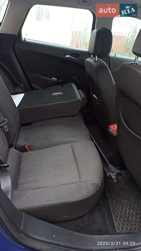 Універсал Opel Astra 2012 в Черкасах фото 5 Універсал Opel Astra 2012 в Черкасах