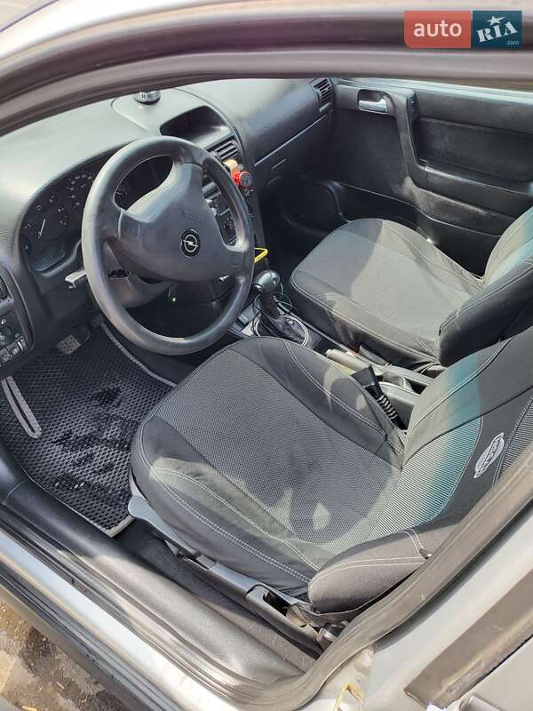 Хэтчбек Opel Astra 1999 в Измаиле