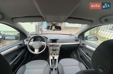Универсал Opel Astra 2008 в 