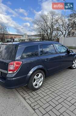 Универсал Opel Astra 2007 в 