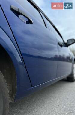 Хетчбек Opel Astra 2005 в 