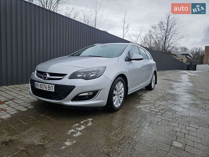 Opel Astra 2013